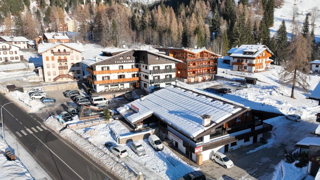 Hotel Valgranda Wellness & Spa Val di Zoldo Dış mekan fotoğraf
