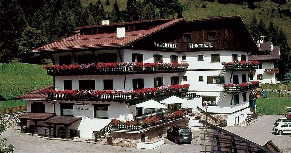 Hotel Valgranda Wellness & Spa Val di Zoldo Dış mekan fotoğraf